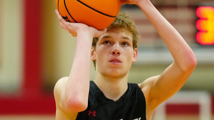Scottsdale Christian guard Jacob Webber (3) shoots a free throw