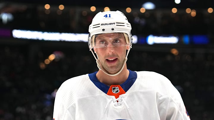 New York Islanders v Columbus Blue Jackets
