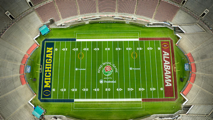 Pasadena Prepares For The Rose Bowl