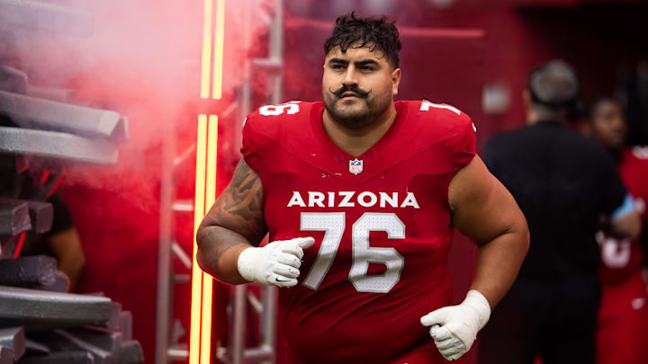 Sep 29, 2024; Glendale, Arizona, USA; Arizona Cardinals guard Will Hernandez (76) against the Washington Commanders at State Farm Stadium. Mandatory Credit: Mark J. Rebilas-Imagn Images