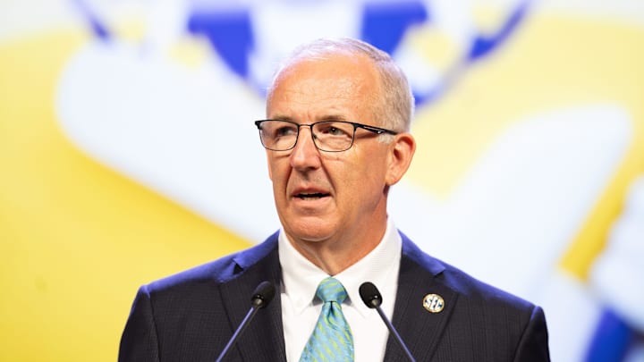 SEC commissioner Sankey speaking at Omni Dallas Hotel. SEC commissioner Sankey speaking at Omni Dallas Hotel.