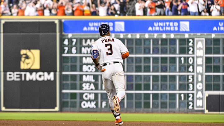 Toronto Blue Jays v Houston Astros