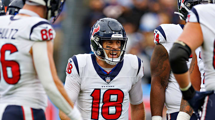 Houston Texans v Tennessee Titans
