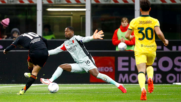 AC Milan v Como 1907 - Serie A AC Milan v Como 1907 - Serie A