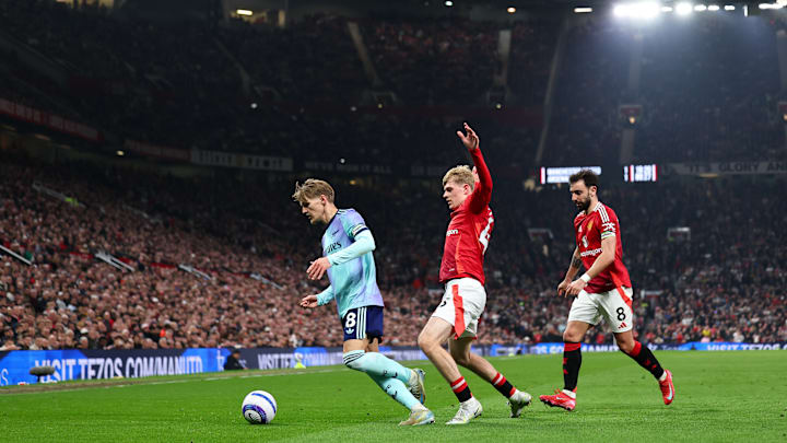 Manchester United FC v Arsenal FC - Premier League