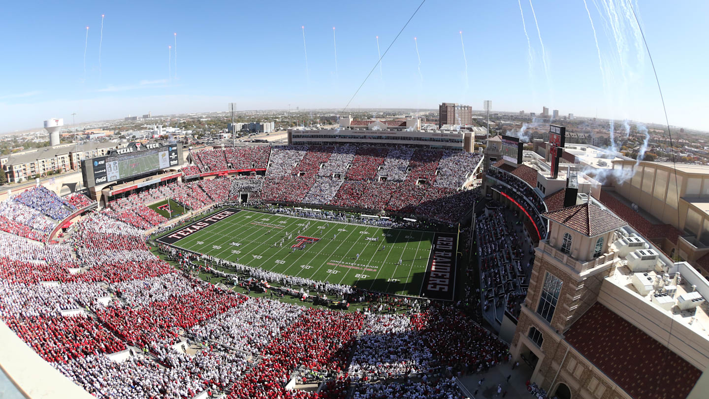 Top college football conference described as 'ruined' due to competitive imbalance