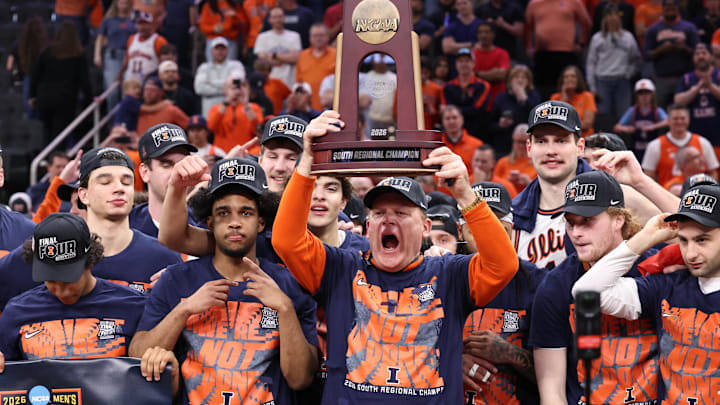 Mar 28, 2026; Houston, TX, USA; Illinois Fighting Illini head coach Brad Underwood and players.