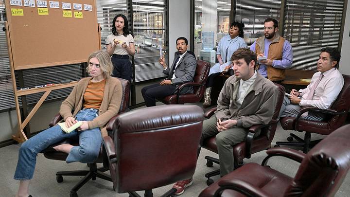 The Paper -- Episode 105 -- Pictured: (l-r) Chelsea Frei as Mare, Ramona Young as Nicole, Melvin Gregg as Detrick, Gbemisola Ikumelo as Adelola, Alex Edelman as Adam, Eric Rahill as Travis, Oscar Nunez as Oscar -- (Photo by: John P. Fleenor/PEACOCK)