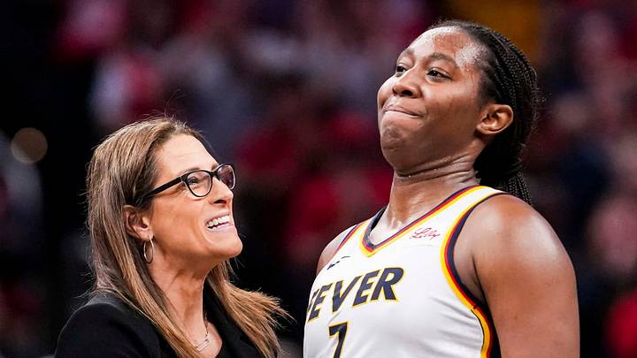 Indiana Fever head coach Stephanie White talks with Indiana Fever forward Aliyah Boston (7)