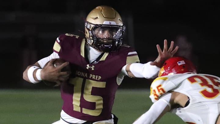 Iona Prep senior quarterback Julian Guzman, pictured here competing during the 2025 season, is part of a stacked Gaels squad for the 2025 season.