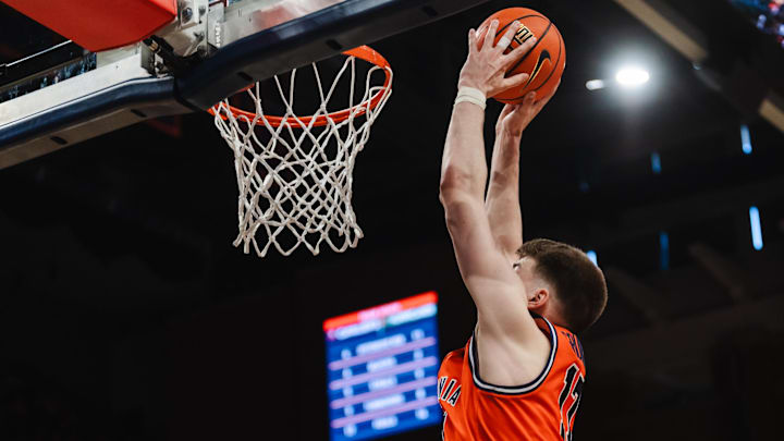 Virginia Cavaliers center Johann Grünloh Virginia Cavaliers center Johann Grünloh