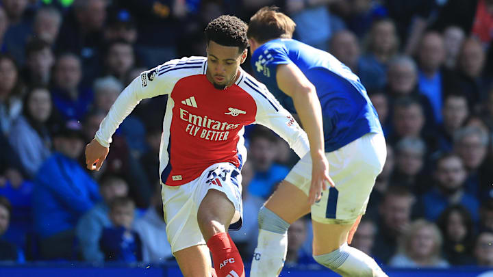 Arsenal drew with Everton on Saturday dropping more points in the Premier League.