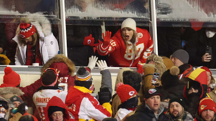 AFC Wild Card Playoffs - Miami Dolphins v Kansas City Chiefs