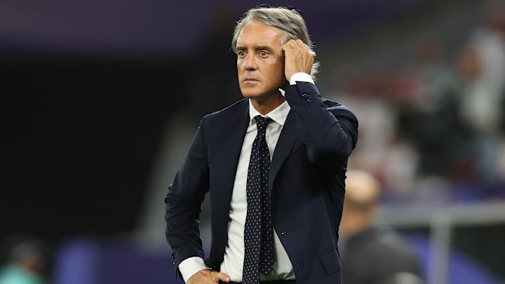 Roberto Mancini está mais distante de acerto com Botafogo