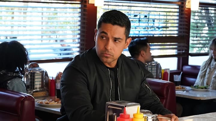 “Hardboiled” – Torres receives intel from a confidential informant regarding top secret naval information that’s at risk of being sold, on the CBS Original series NCIS, Monday, Dec. 2 (9:00-10:00 PM, ET/PT) on the CBS Television Network, and streaming on Paramount+ (live and on-demand for Paramount+ with SHOWTIME subscribers, or on-demand for Paramount+ Essential subscribers the day after the episode airs)*. Pictured (L-R): Wilmer Valderrama as NCIS Special Agent Nicholas “Nick” Torres.