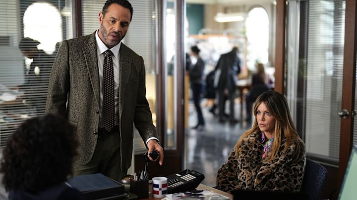 HIGH POTENTIAL - "Pilot" - A single mom with an exceptional mind is recruited to the LAPD Major Crimes unit, where her unconventional knack for solving crimes leads to an unusual and unstoppable partnership with a by-the-book seasoned detective. TUESDAY, SEPT. 17 (10:00-11:00 p.m. EDT) on ABC. (Disney/David Bukach) 
DANIEL SUNJATA, KAITLIN OLSON