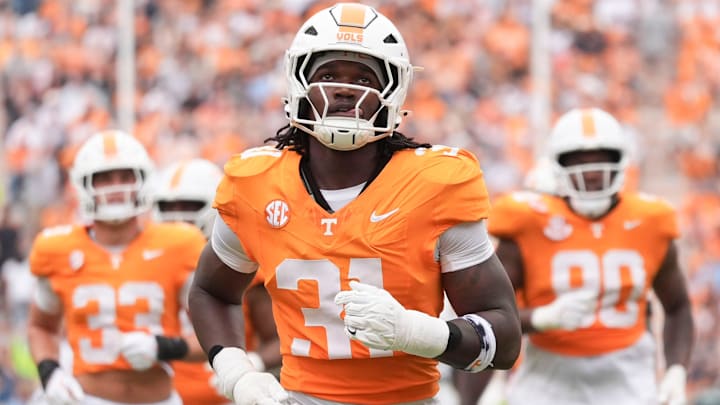 Tennessee defensive lineman Caleb Herring (31) heads to the locker room at halftime of the NCAA college football game against ETSU on September 6, 2025, in Knoxville, Tennessee.