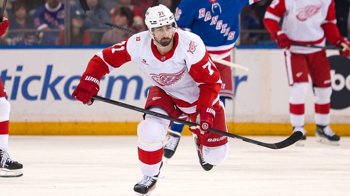 Apr 4, 2026; New York, New York, USA; Detroit Red Wings center Dylan Larkin (71) skates up ice against the New York Rangers during the first period at Madison Square Garden. Mandatory Credit: Danny Wild-Imagn Images Apr 4, 2026; New York, New York, USA; Detroit Red Wings center Dylan Larkin (71) skates up ice against the New York Rangers during the first period at Madison Square Garden. Mandatory Credit: Danny Wild-Imagn Images