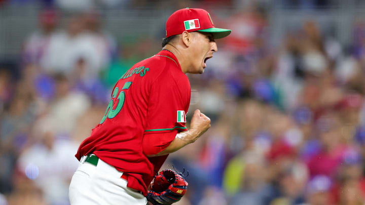 Giovanny Gallegos cerró el triunfo de México ante Puerto Rico 