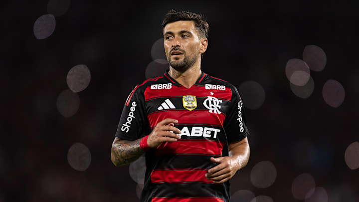 Arrascaeta é desfalque de peso na largada do Flamengo no mata-mata da Libertadores 2025