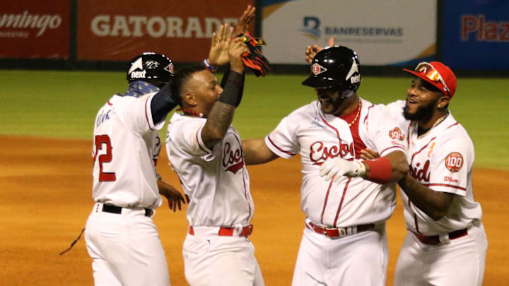 Leones del Escogido recibe a Tigres del Licey en la LIDOM