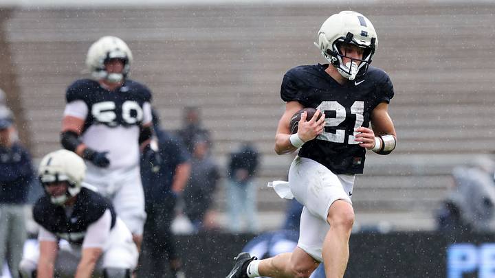 Penn State Nittany Lions running back Carson Hansen (21) runs with the ball during spring practice at Beaver Stadium. Penn State Nittany Lions running back Carson Hansen (21) runs with the ball during spring practice at Beaver Stadium.