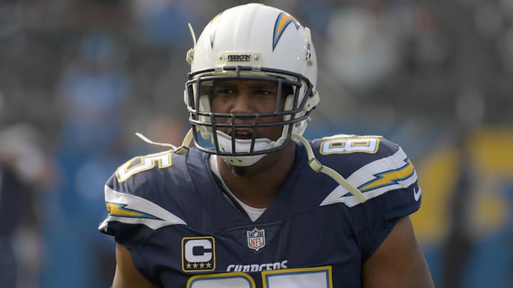 Dec 31, 2017; Carson, CA, USA; Los Angeles Chargers tight end Antonio Gates (85) reacts during an NFL football game against the Oakland Raiders at StubHub Center. Mandatory Credit: Kirby Lee-Imagn Images