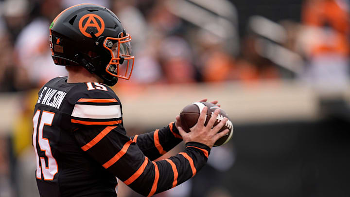 Oklahoma State is wearing throwback uniforms vs. Arizona State. Oklahoma State is wearing throwback uniforms vs. Arizona State.