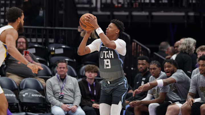 Nov 11, 2025; Salt Lake City, Utah, USA;  Utah Jazz forward Ace Bailey (19) shoots the ball during the second half against the Indiana Pacers at Delta Center. Mandatory Credit: Chris Nicoll-Imagn Images