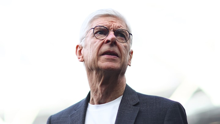 Wenger returned to Arsenal for a visit