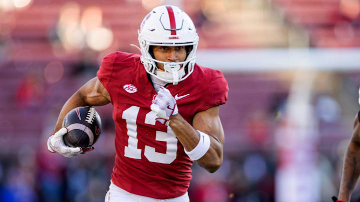 A young wide receiver is entering the NCAA football transfer portal ahead of the 2025 season, according to insiders.