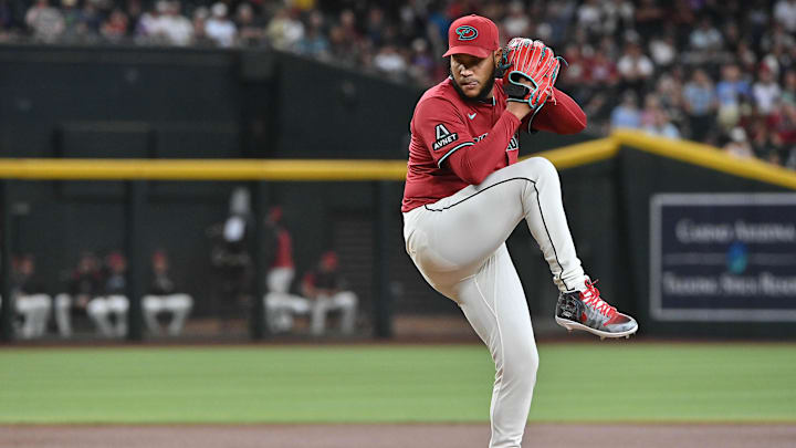 Apr 11, 2025; Phoenix, Arizona, USA; Arizona Diamondbacks pitcher Eduardo Rodriguez (57) throws in the first inning against the Milwaukee Brewers at Chase Field. Mandatory Credit: Matt Kartozian-Imagn Images Apr 11, 2025; Phoenix, Arizona, USA; Arizona Diamondbacks pitcher Eduardo Rodriguez (57) throws in the first inning against the Milwaukee Brewers at Chase Field. Mandatory Credit: Matt Kartozian-Imagn Images