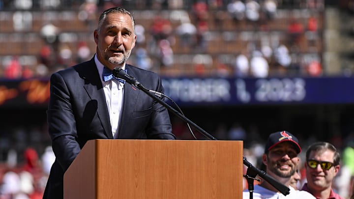 Oct 1, 2023; St. Louis, Missouri, USA; St. Louis Cardinals president of baseball operation John Mozeliak speaks at a retirement ceremony for starting pitcher Adam Wainwright (50) before a game against the Cincinnati Reds at Busch Stadium. Mandatory Credit: Jeff Curry-Imagn Images Oct 1, 2023; St. Louis, Missouri, USA; St. Louis Cardinals president of baseball operation John Mozeliak speaks at a retirement ceremony for starting pitcher Adam Wainwright (50) before a game against the Cincinnati Reds at Busch Stadium. Mandatory Credit: Jeff Curry-Imagn Images