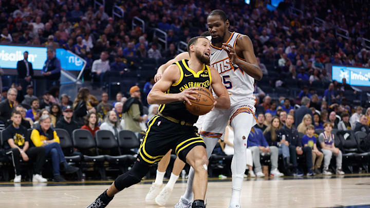 Phoenix Suns v Golden State Warriors