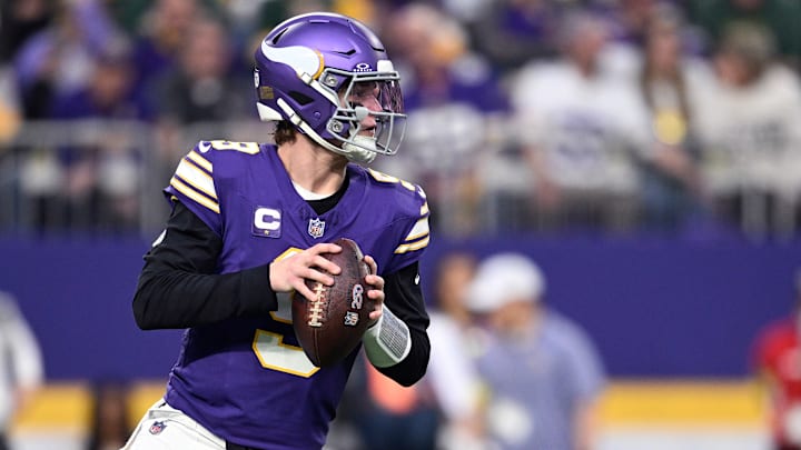 Green Bay Packers v Minnesota Vikings - NFL 2025 Green Bay Packers v Minnesota Vikings - NFL 2025