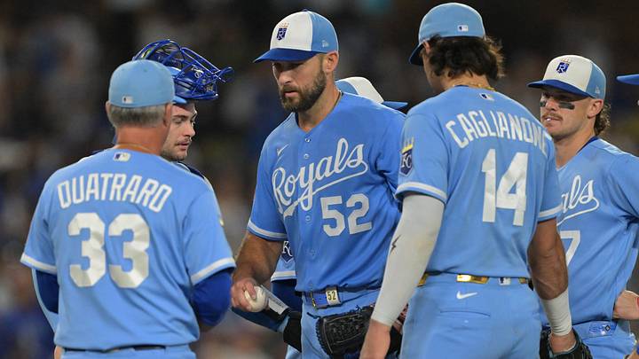 Aug 11, 2026; Los Angeles, California, USA; Kansas City Royals starting pitcher Michael Wacha (52) is pulled by manager Matt Quatraro (33) in the seventh inning against the Los Angeles Dodgers at Dodger Stadium. Mandatory Credit: Jayne Kamin-Oncea-Imagn Images Aug 11, 2026; Los Angeles, California, USA; Kansas City Royals starting pitcher Michael Wacha (52) is pulled by manager Matt Quatraro (33) in the seventh inning against the Los Angeles Dodgers at Dodger Stadium. Mandatory Credit: Jayne Kamin-Oncea-Imagn Images