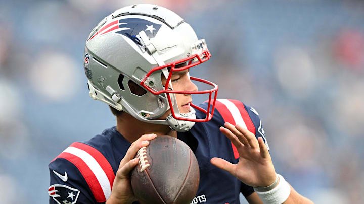 Aug 15, 2024; Foxborough, Massachusetts, USA; New England Patriots quarterback Drake Maye (10) throws the ball before a game against the Philadelphia Eagles at Gillette Stadium. Mandatory Credit: Brian Fluharty-Imagn Images