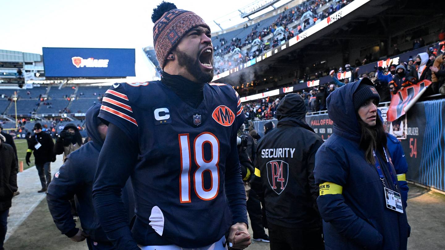 NFL Insider Confirms Caleb Williams Had 2025 Playoff Team 'Scared' to Face Bears