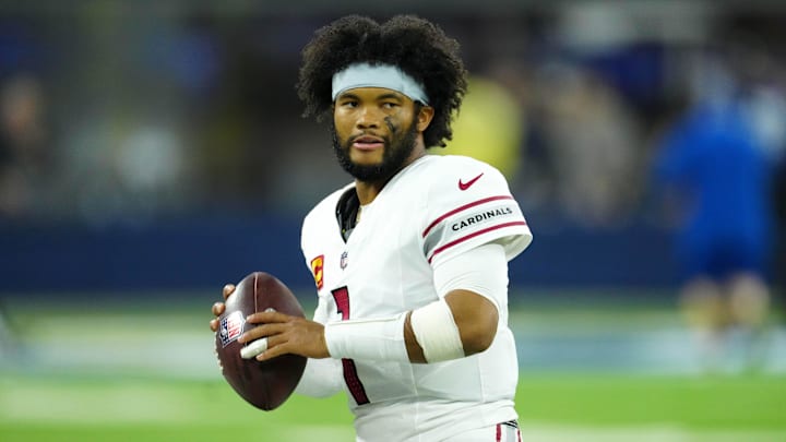 Dec 28, 2024; Inglewood, California, USA; Arizona Cardinals quarterback Kyler Murray (1) look on against the Los Angeles Rams in the second half at SoFi Stadium. Mandatory Credit: Kirby Lee-Imagn Images Dec 28, 2024; Inglewood, California, USA; Arizona Cardinals quarterback Kyler Murray (1) look on against the Los Angeles Rams in the second half at SoFi Stadium. Mandatory Credit: Kirby Lee-Imagn Images