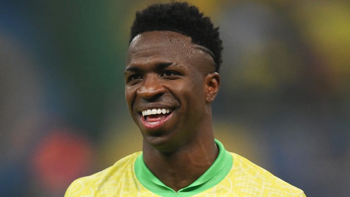 Atacante foi premiado nesta terça-feira