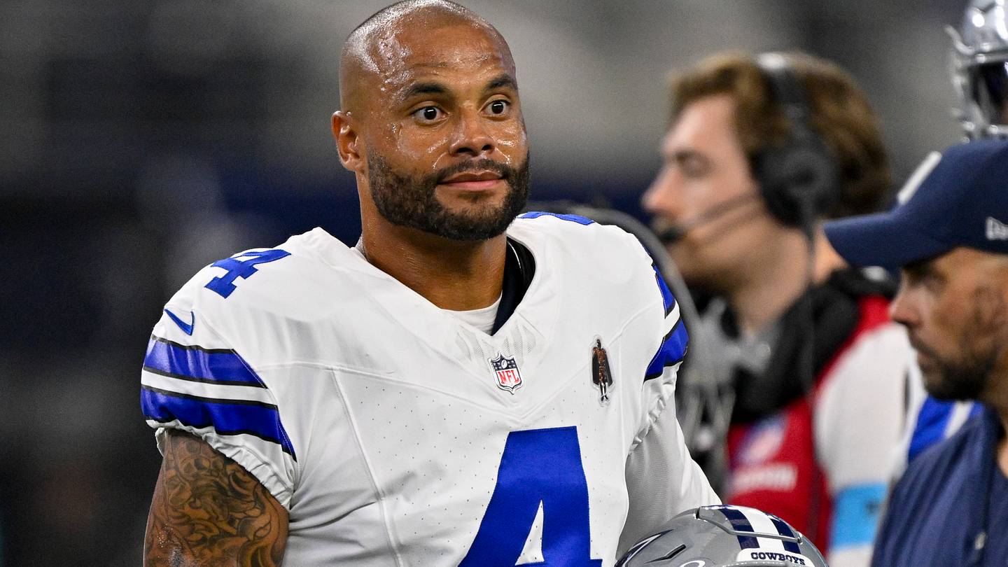 Fantasy Football Quarterback Rankings Week 1: Dak Prescott And Another Surprising Veteran Climb Above ECR