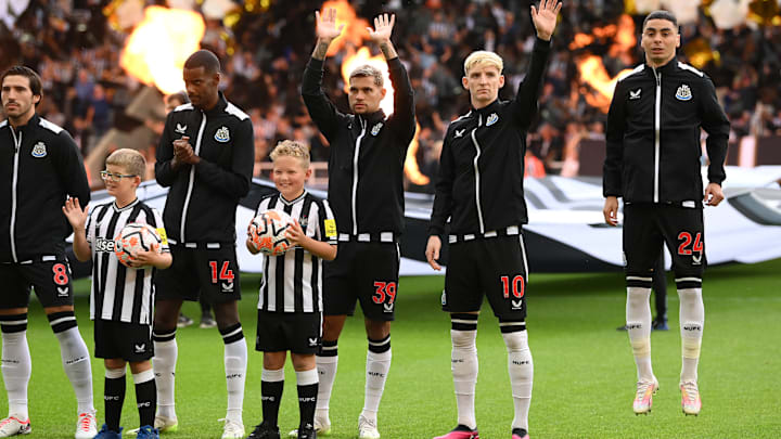 Newcastle United v Aston Villa - Premier League
