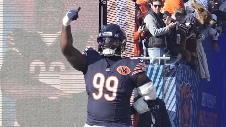 Chicago Bears defensive tackle Gervon Dexter Sr. (99) takes the field prior to a game. Chicago Bears defensive tackle Gervon Dexter Sr. (99) takes the field prior to a game.