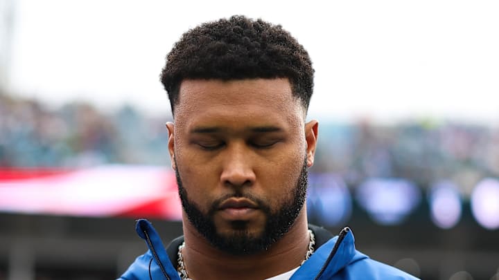 DeForest Buckner of the Indianapolis Colts pregame DeForest Buckner of the Indianapolis Colts pregame