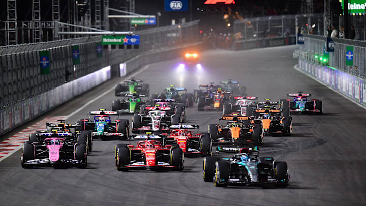 Nov 23, 2024; Las Vegas, Nevada, USA; Mercedes AMG Petronas driver George Russell (63) leads the field for the start of the Las Vegas Grand Prix at Las Vegas Circuit. Mandatory Credit: Gary A. Vasquez-Imagn Images Nov 23, 2024; Las Vegas, Nevada, USA; Mercedes AMG Petronas driver George Russell (63) leads the field for the start of the Las Vegas Grand Prix at Las Vegas Circuit. Mandatory Credit: Gary A. Vasquez-Imagn Images