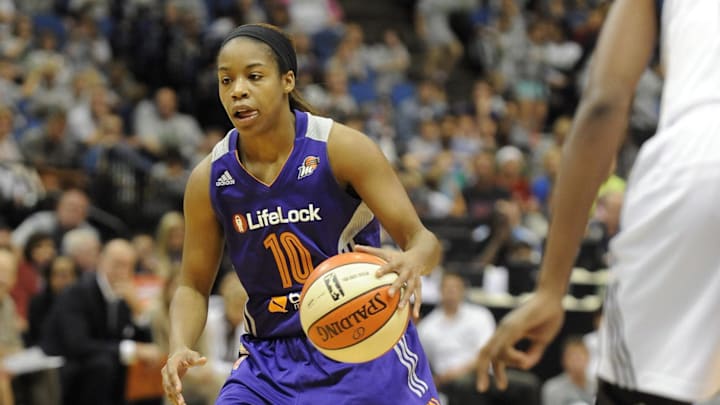 Jul 24, 2013; Minneapolis, MN, USA;  Phoenix Mercury guard Jasmine James (10) drives to the basket in the fourth quarter against the Minnesota Lynx at Target Center.  The Lynx defeated the Mercury 81-69.  Mandatory Credit: Marilyn Indahl-Imagn Images