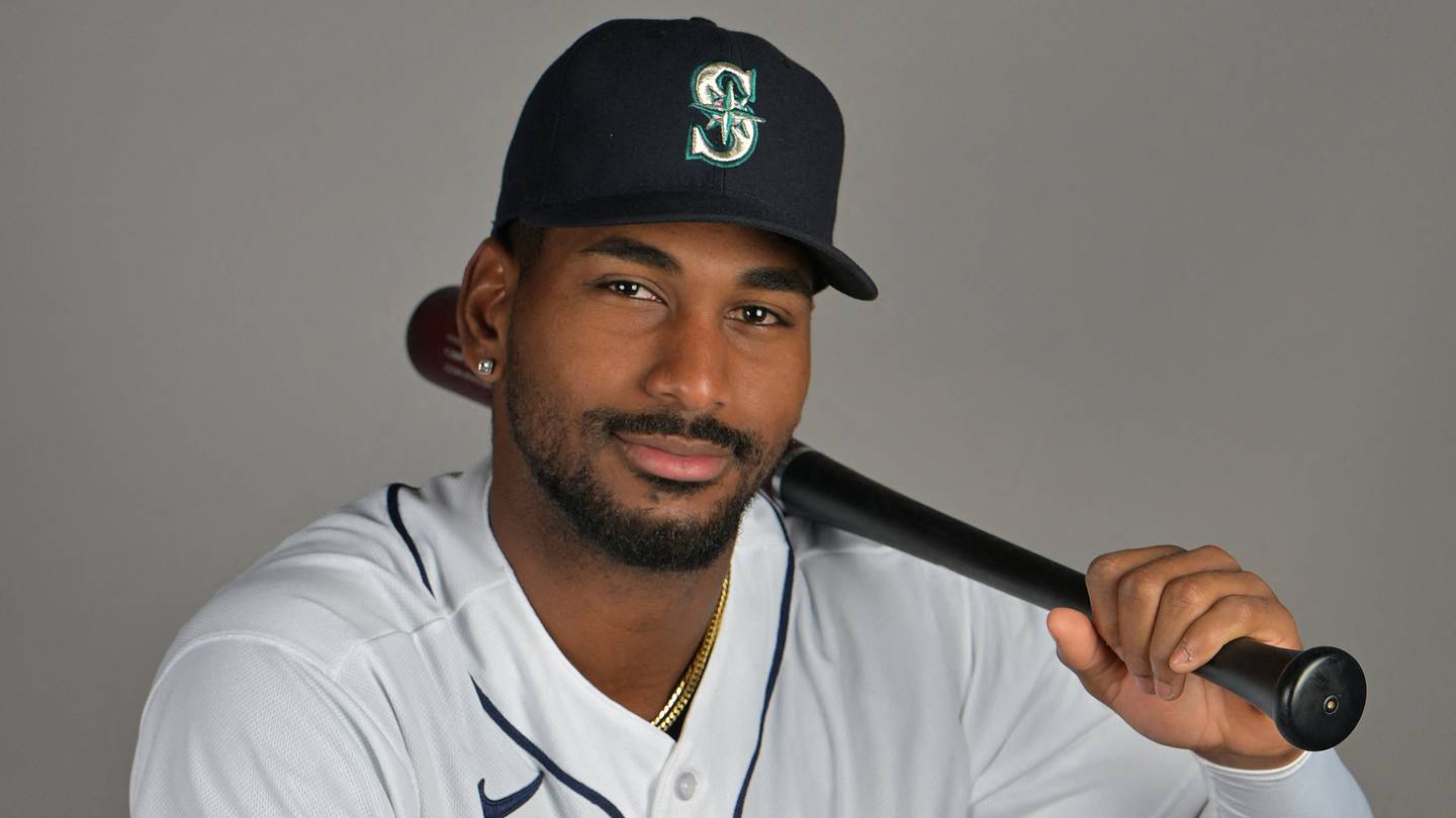 Mariners Expected to Turn to Power-Hitting Prospect Lazaro Montes