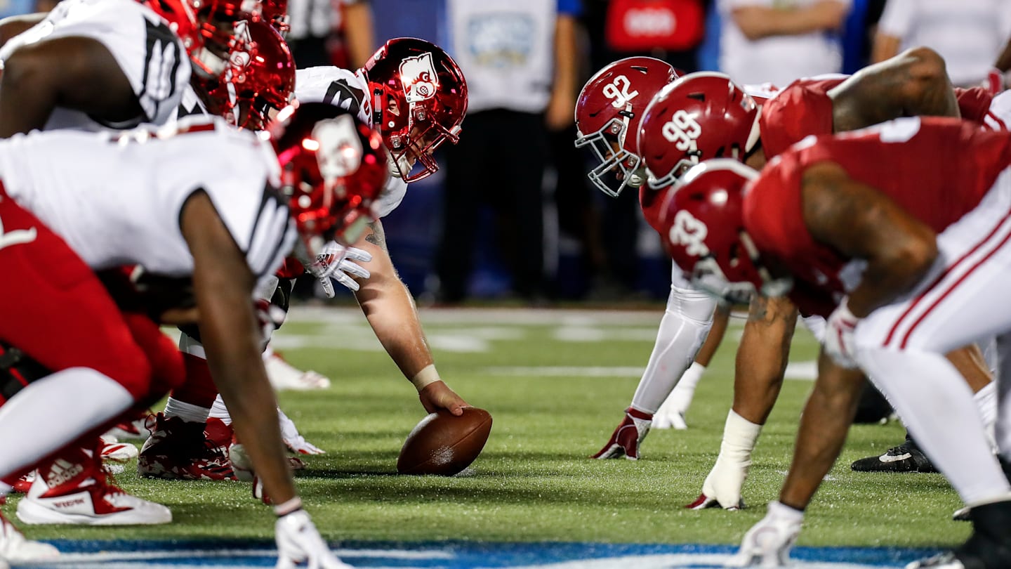 Louisville football faces Alabama, Georgia & others for 4-Star DL after big update