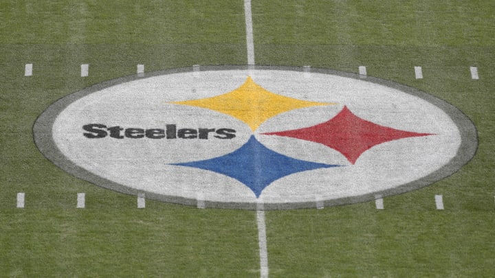 Sep 18, 2022; Pittsburgh, Pennsylvania, USA; General view of the 50 yard line and team logo before the Pittsburgh Steelers host the New England Patriots at Acrisure Stadium. Mandatory Credit: Charles LeClaire-USA TODAY Sports Sep 18, 2022; Pittsburgh, Pennsylvania, USA; General view of the 50 yard line and team logo before the Pittsburgh Steelers host the New England Patriots at Acrisure Stadium. Mandatory Credit: Charles LeClaire-USA TODAY Sports