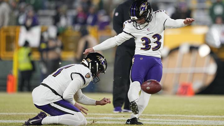 Dec 27, 2025; Green Bay, Wisconsin, USA; Baltimore Ravens place kicker Tyler Loop (33) warms up prior to the game against the Green Bay Packers at Lambeau Field. Mandatory Credit: Jeff Hanisch-Imagn Images Dec 27, 2025; Green Bay, Wisconsin, USA; Baltimore Ravens place kicker Tyler Loop (33) warms up prior to the game against the Green Bay Packers at Lambeau Field. Mandatory Credit: Jeff Hanisch-Imagn Images